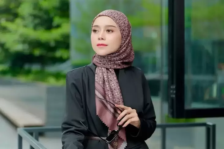 Lesti Kejora Tutup 2023 dengan Gelar Pengajian Bersama Umi Pipik